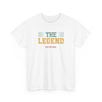 THE LEGEND HAS RETIRED T-Shirt, Abschiedsgeschenk Kollege, Retro Geschenk Ruhestand Mann, humorvolles Rentner Shirt