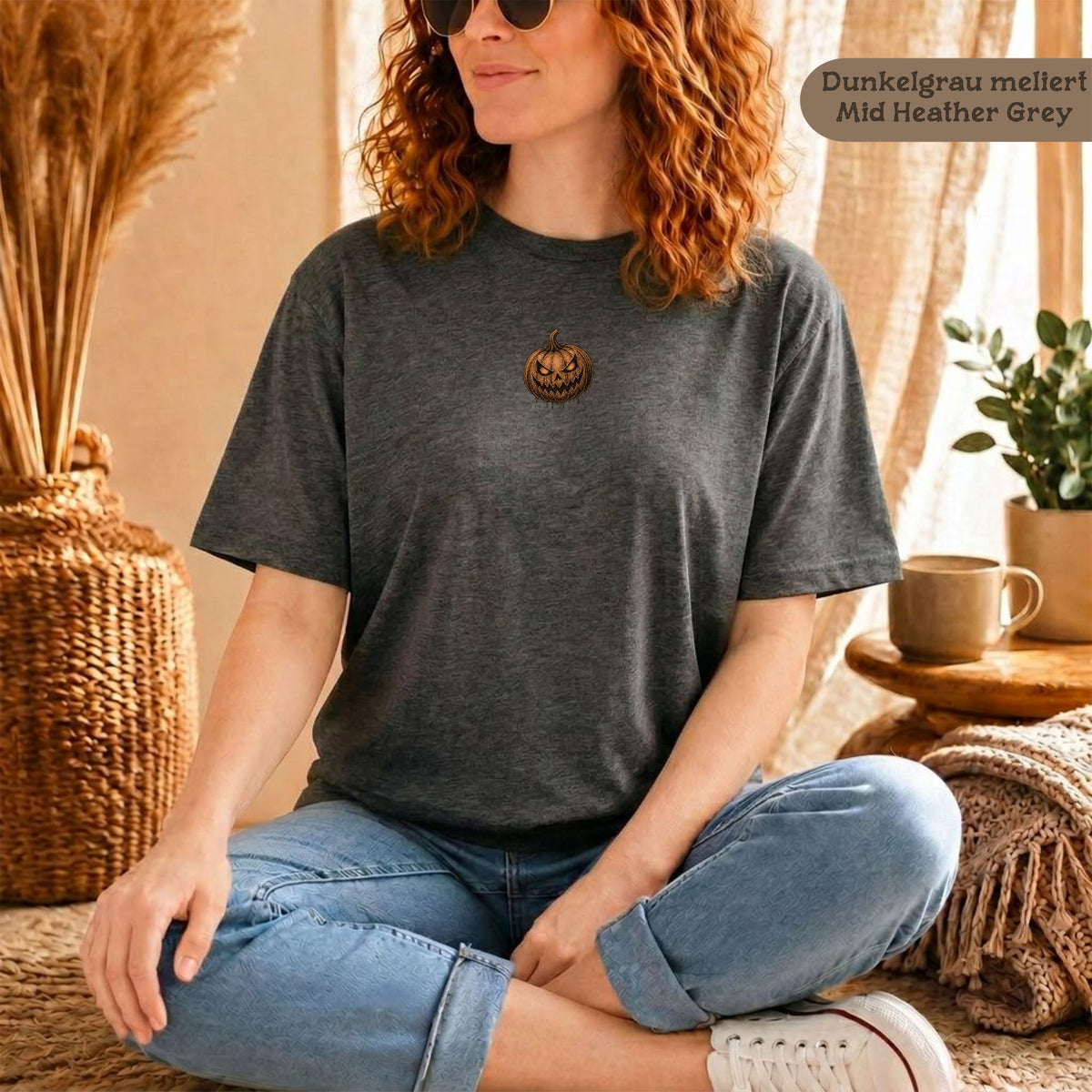 Halloween-Shirt mit kleinem Kürbis-Motiv