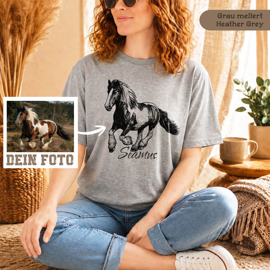 Personalisiertes Unisex T-Shirt mit deinem Lieblingspferd